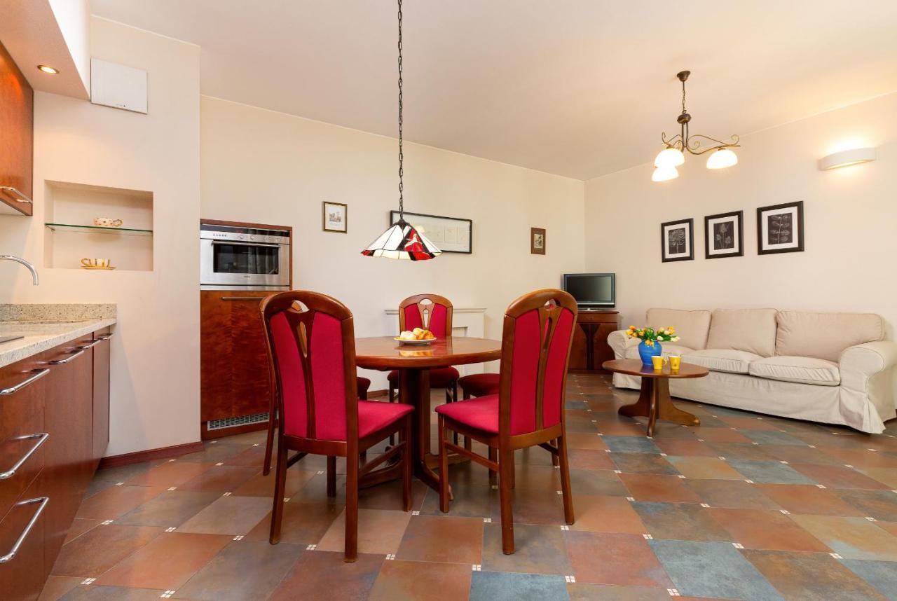 Apartments Mokotow Obrzezna By Noclegi Renters Warszawa Eksteriør billede
