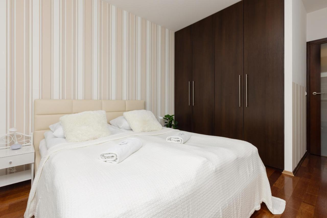 Apartments Mokotow Obrzezna By Noclegi Renters Warszawa Eksteriør billede